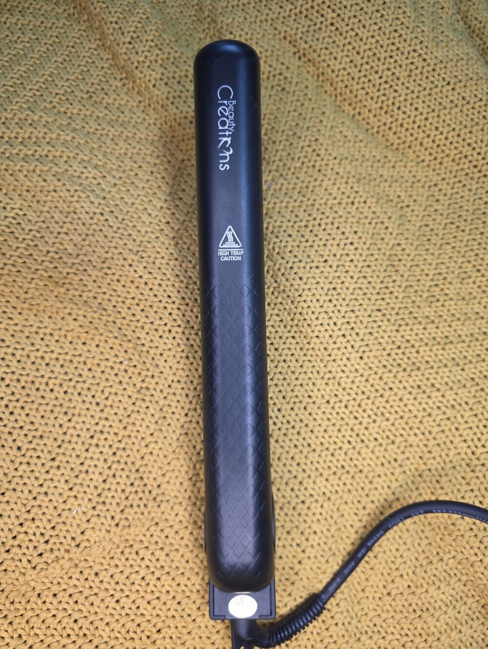 Beauty Creations Hair Straightener